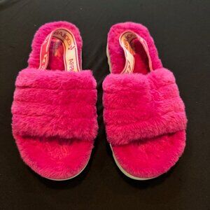 KOOLABURRA By UGG Hot Pink Indoor Outdoor Slippers US Size 3